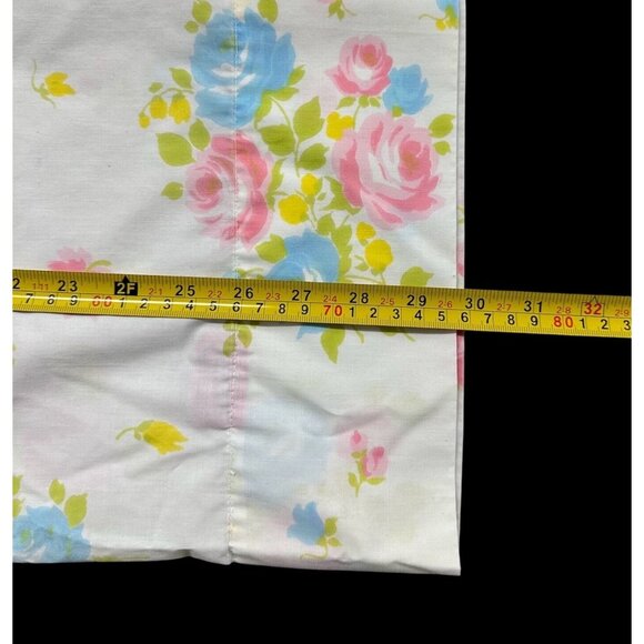 Vintage Pillowcases Floral 1970s Pink Blue Flowers Set of 2 Sears USA Retro Bedd - Picture 10 of 10